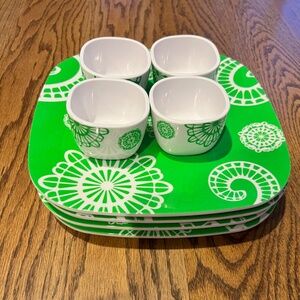Crate and Barrel set of 4 plates and dip/sauce dishes
